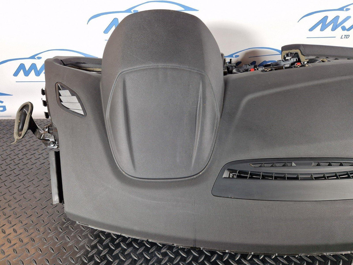 14-21 BMW 2 SERIES F45 F46 GENUINE COMPLETE DASHBOARD PANEL WITH SAFETY BAG