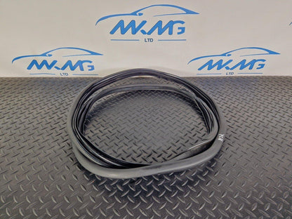 14-19 MERCEDES BENZ GLA X156 REAR DOOR RUBBER SEAL FITS LEFT & RIGHT A1566920176