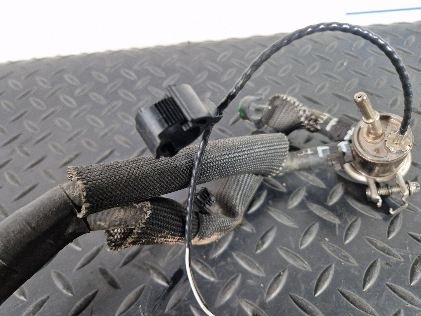 19-ON RANGE ROVER EVOQUE L551 ADBLUE ADDITIVE INJECTOR & HOSE M8D2189E3CB