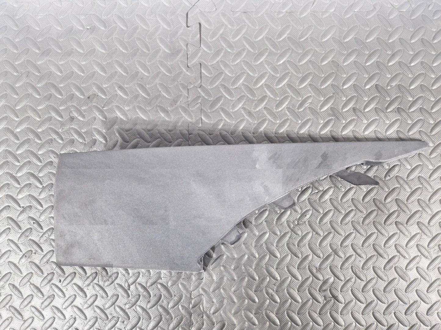 16-19 AUDI A4 B9 S-LINE GENUINE REAR RIGHT O/S C-PILLAR TRIM COVER 8W5867246A