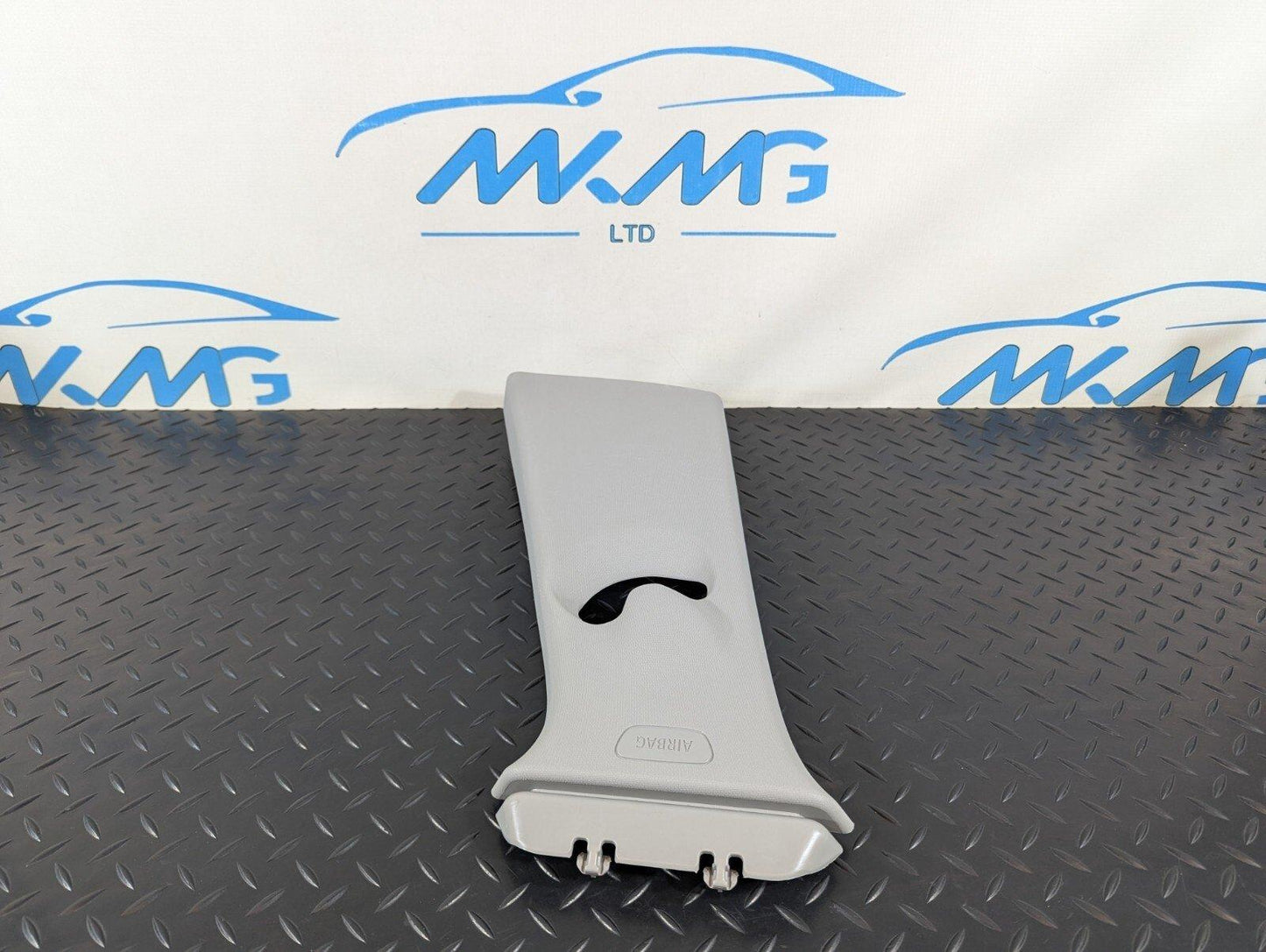 16-22 BMW X1 F48 GENUINE OEM LEFT PASSENGER SIDE B-PILLAR TRIM 7332815