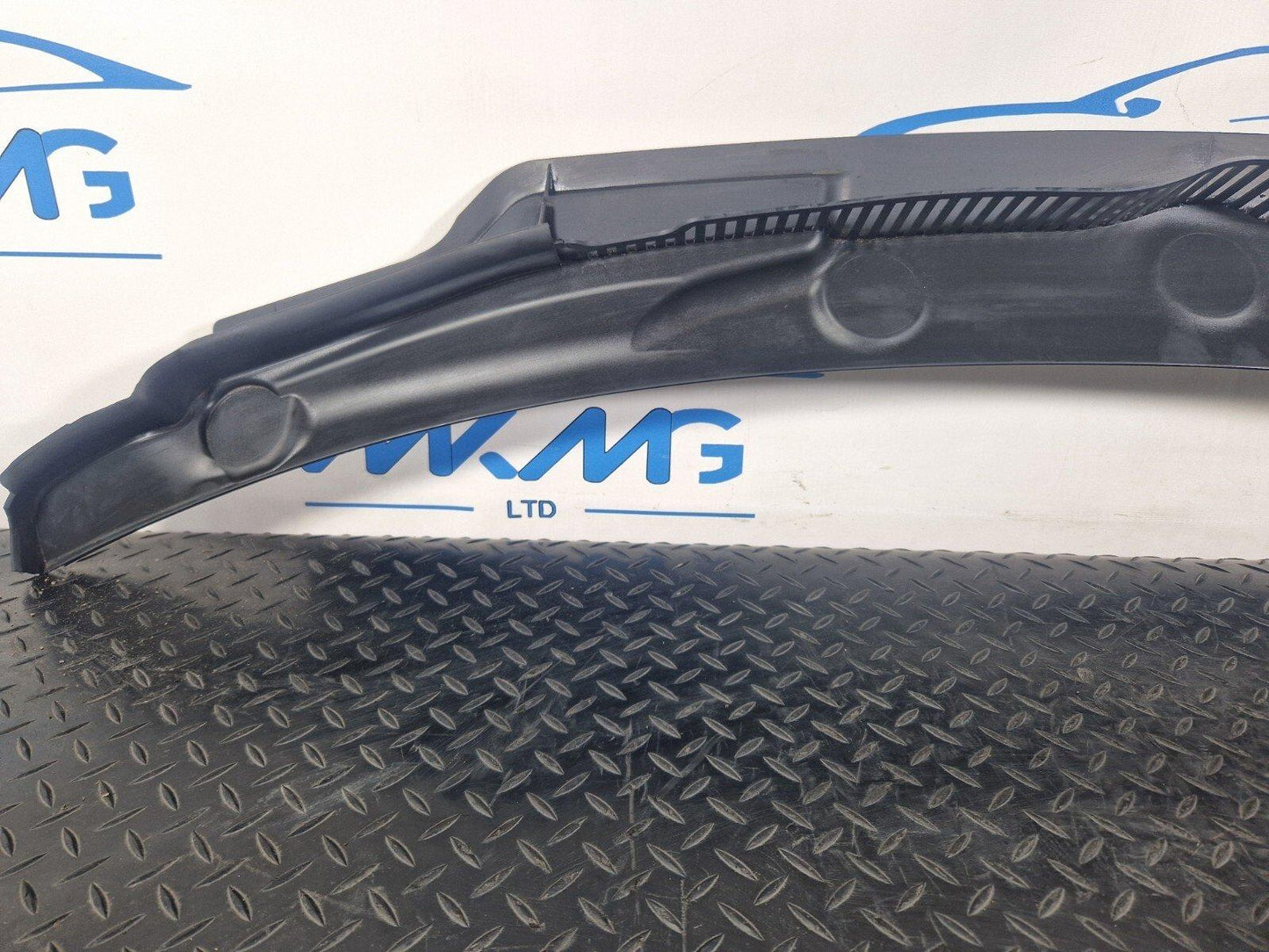 14-21 BMW 2 SERIES GRAN TOURER F45 F46 FRONT WINDSCREEN SCUTTLE PANEL 7301016