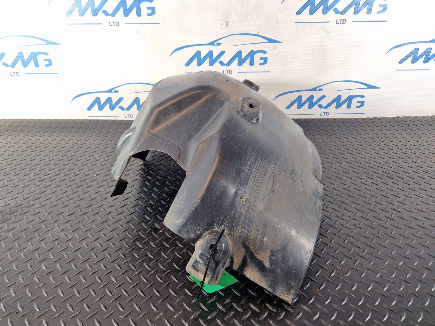 Mercedes-Benz Sprinter W907 Front Left N/S Rear Partition Wheel Arch A9076840200