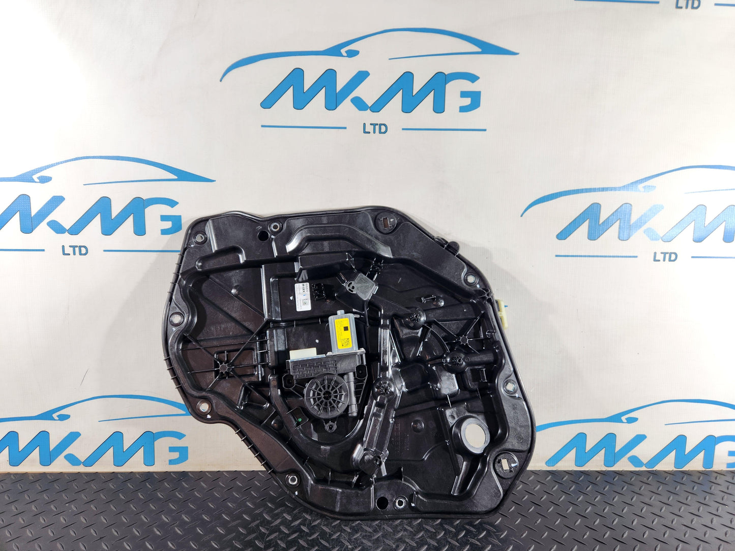 BMW 118i F40 Hatchback Rear Right Driver Window Regulator Motor 5A02FA8