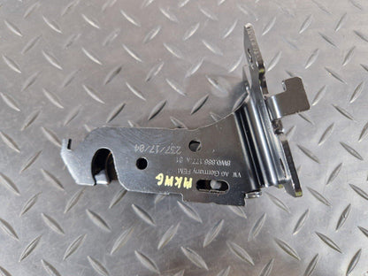 16-19 AUDI A4 B9 GENUINE OEM REAR CENTRE SEAT BRACKET MOUNT 8W0886177A
