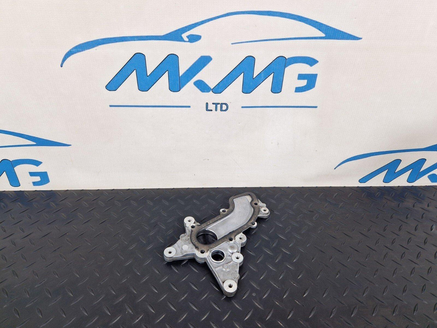19-ON MERCEDES BENZ A B W177 W247 2.0D OM654 OIL SUMP PAN PLATE A6540149100