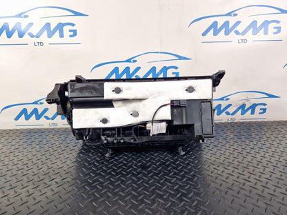 19-ON MERCEDES BENZ CLA C118 STORAGE COMPARTMENT GLOVEBOX A1776803800
