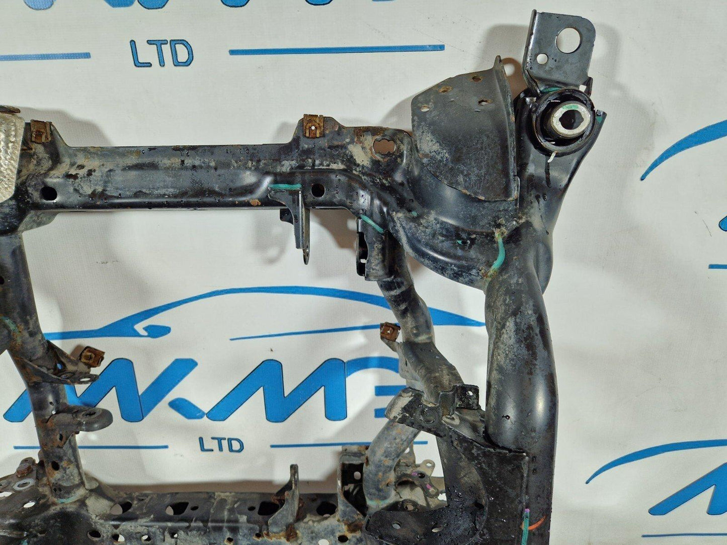 11-19 MERCEDES BENZ ML W166 GENUINE FRONT SUBFRAME A1663302000