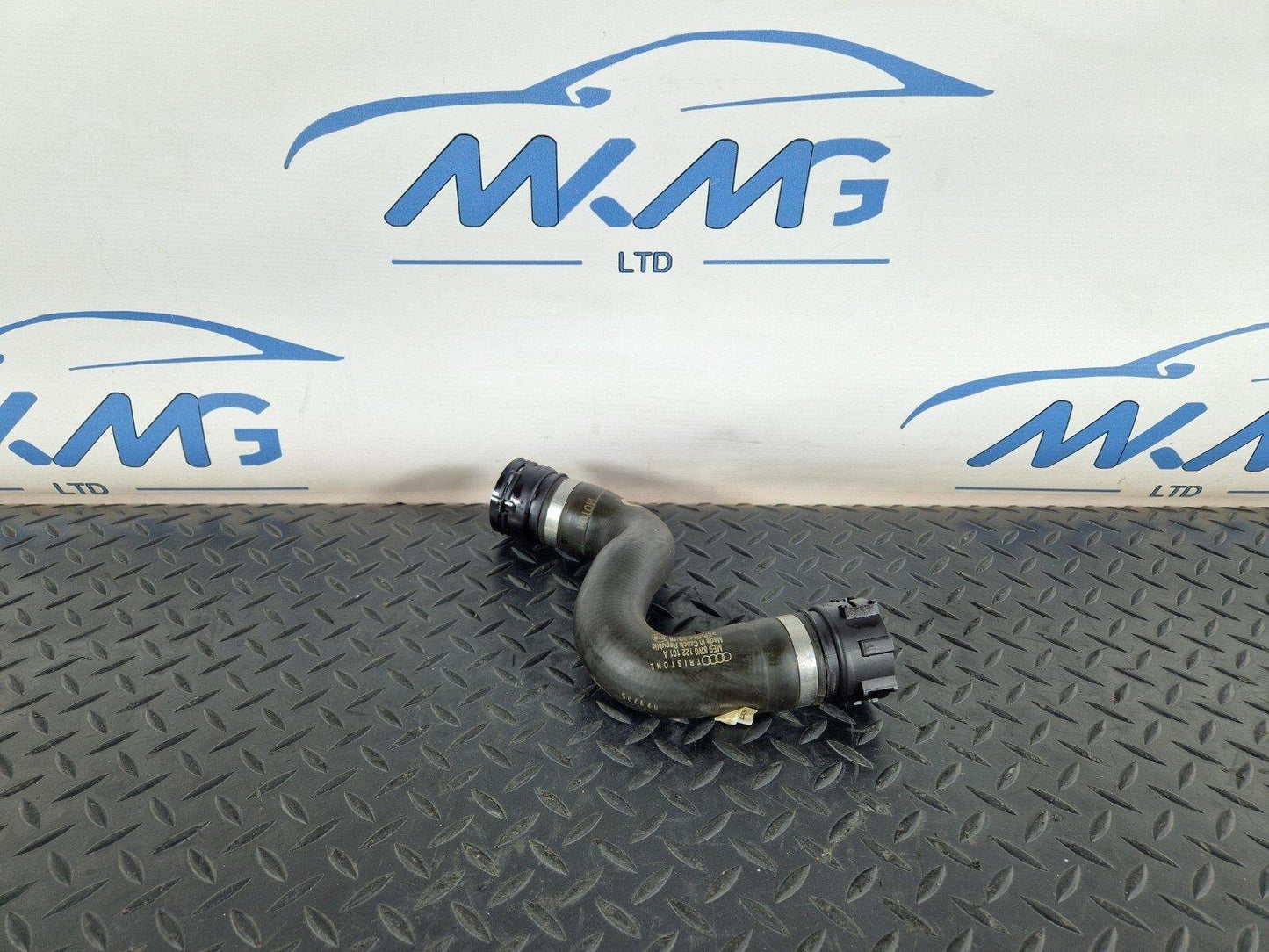 16-19 AUDI A4 AVANT B9 S-LINE GENUINE 3.0TDI CSW WATER COOLANT HOSE 8W0122101A