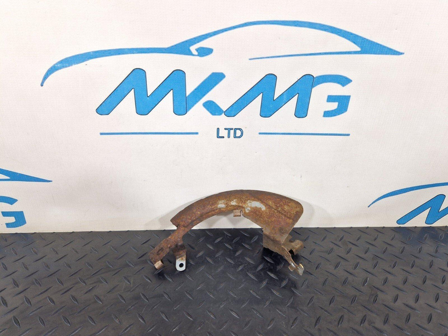 14-21 MERCEDES-BENZ C-CLASS C250D W205 REAR RIGHT MOUNTING BRACKET A2055467480