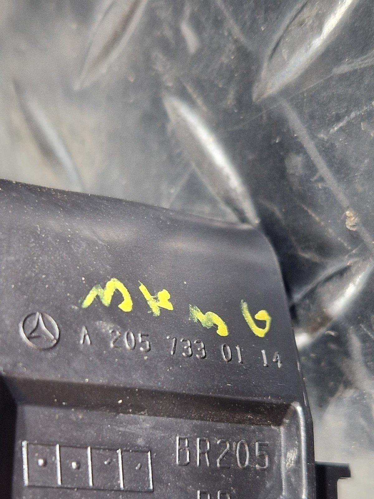 14-21 MERCEDES BENZ C300h W205 GENUINEREAR LEFT PASSENGER DOOR LOCK A0997602100