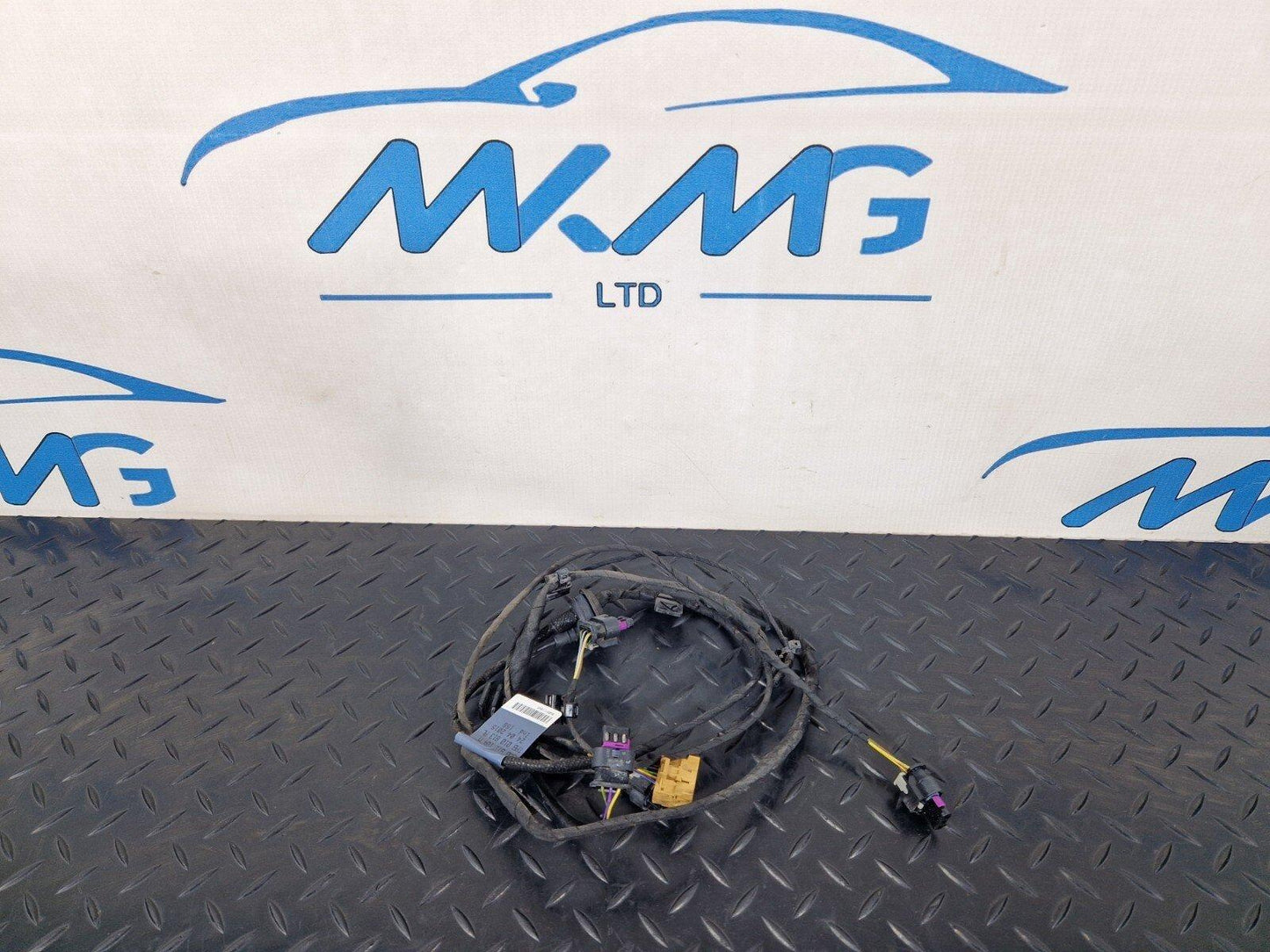 16-19 AUDI A4 B9 GENUINE REAR BUMPER PARKING SENSOR WIRING LOOM 8W0971104A