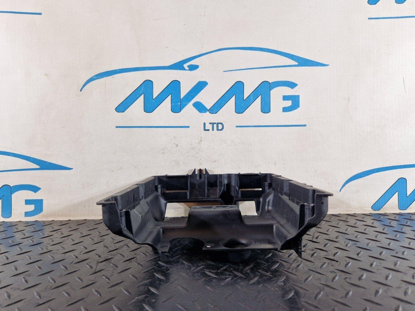 16-20 AUDI Q7 4M GENUINE OEM ORIGINAL CONTROL UNIT ECU HOLDER BRACKET 4M0907650B