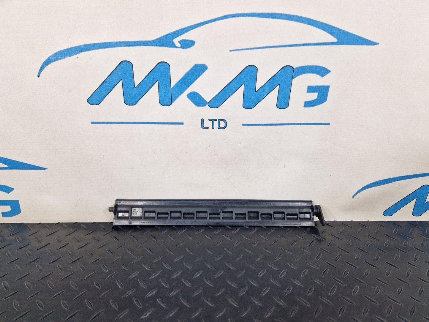 14-21 BMW 2 SERIES GRAN TOURER F45 F46 AIR DUCT SHUTTER GRILL FLAP 1L 8499973