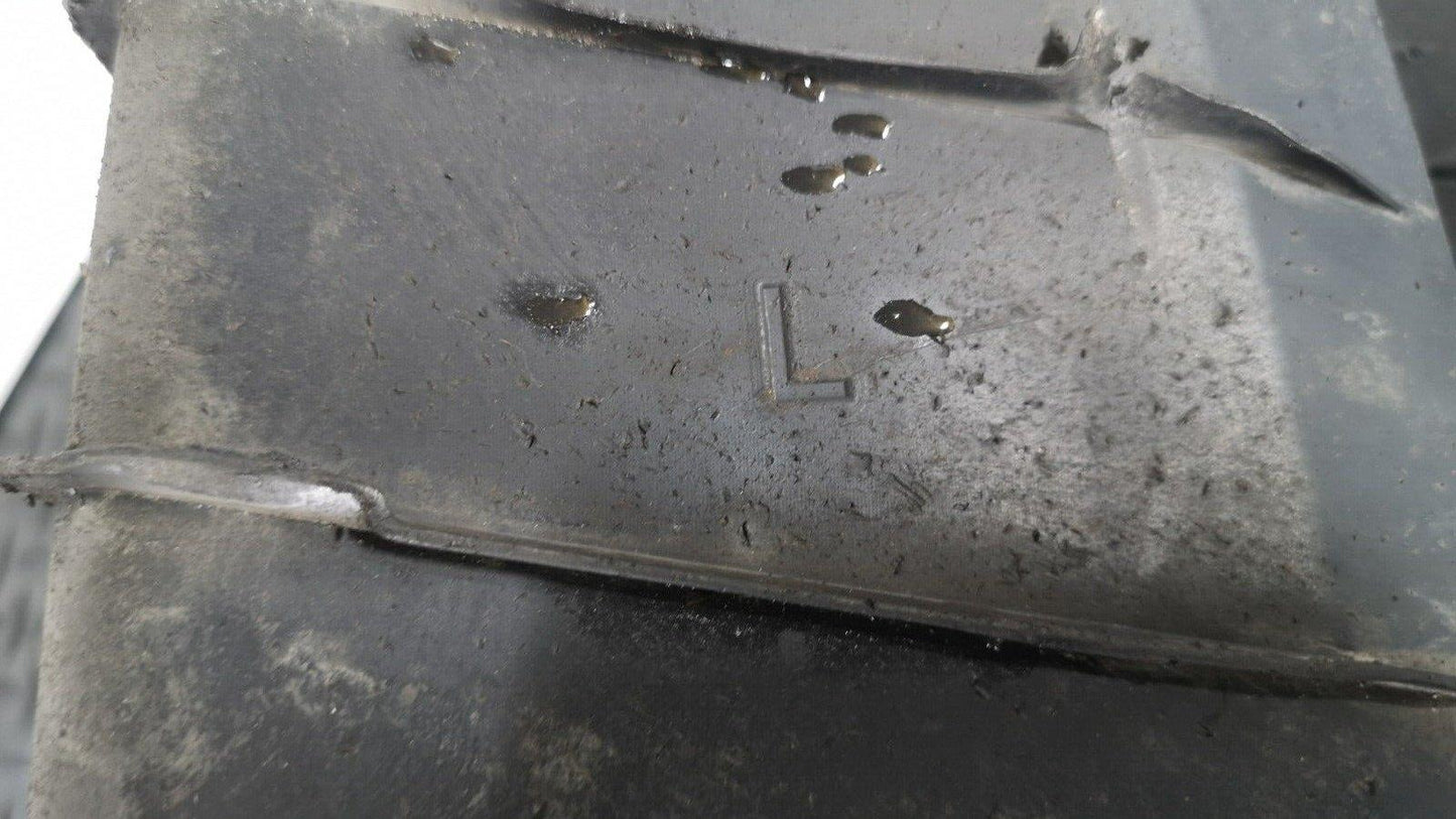 16-19 AUDI A4 B9 S-LINE SALOON 2.0TDI REAR LEFT SIDE CONTROL ARM COVER 8w0505415