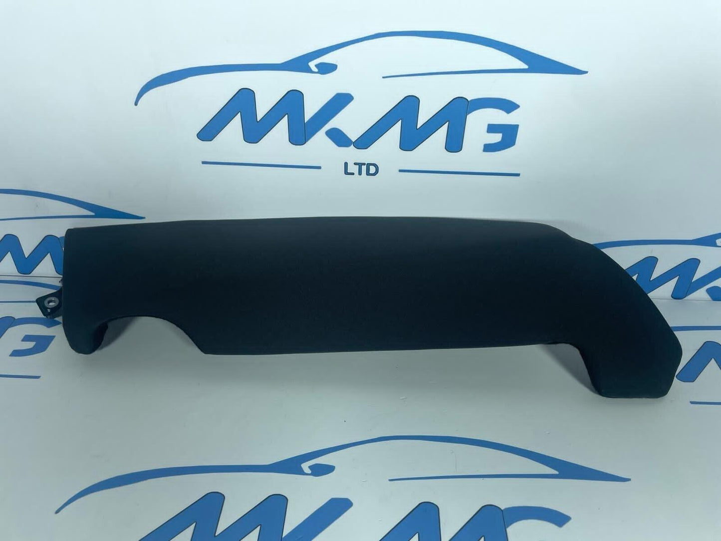 16-19 AUDI A4 B9 SALOON 1.4 TFSI REAR RIGHT DRIVER SIDE BOLSTER  8W0885704