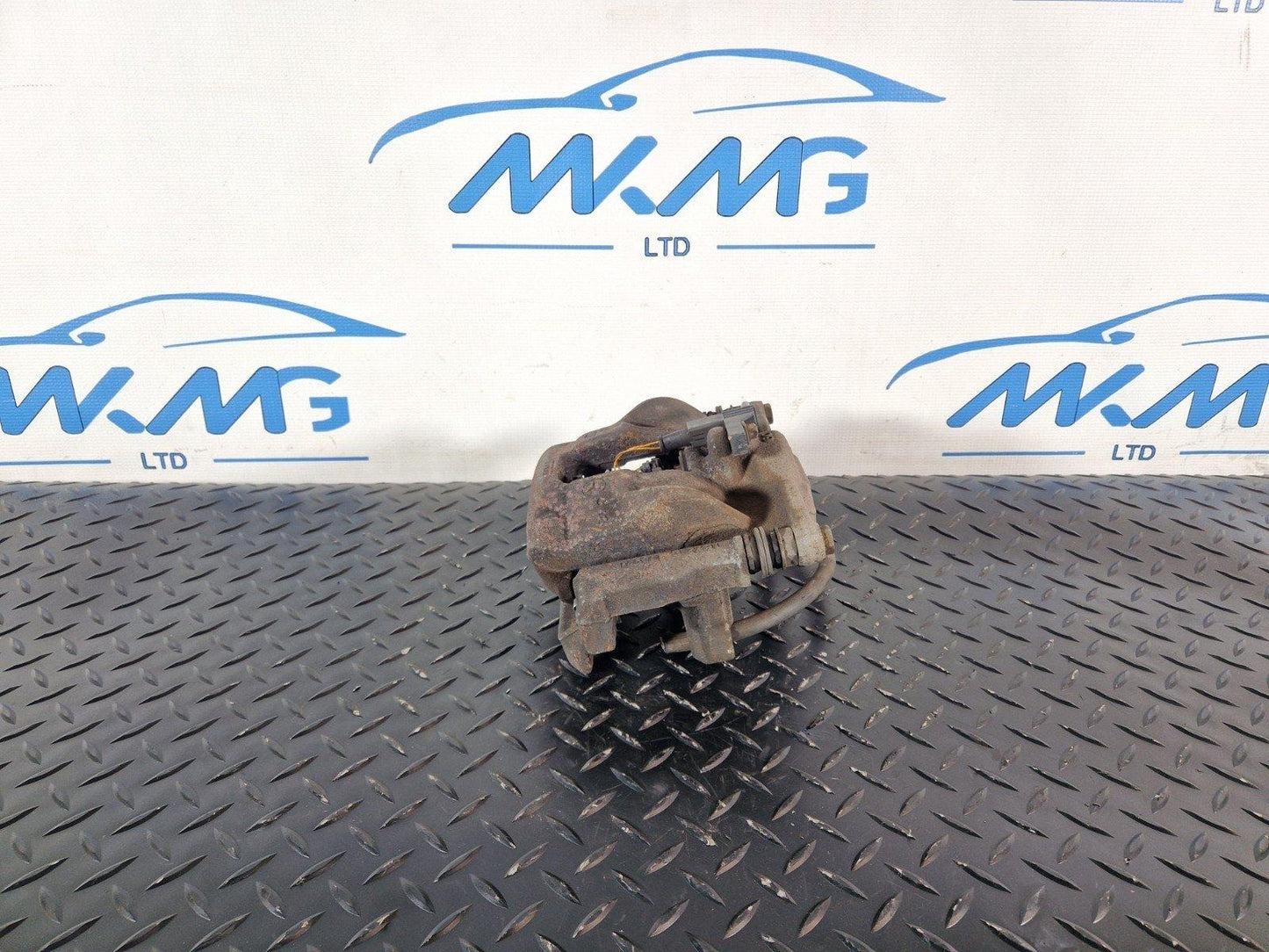 MERCEDES-BENZ A CLASS W176 GENUINE FRONT RIGHT DRIVER O/S BRAKE CALIPER