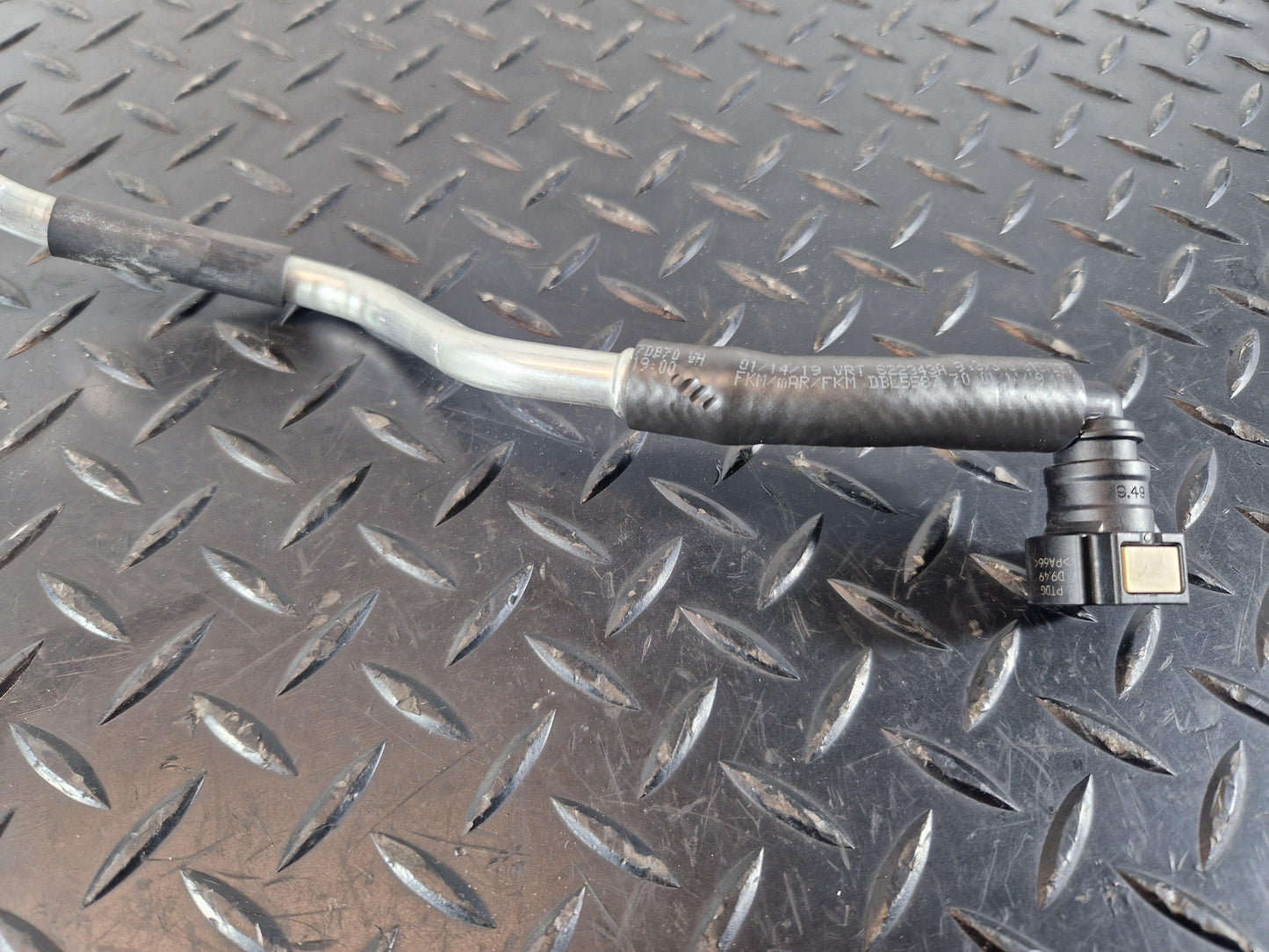 2019 Mercedes-Benz B200d B-Class W247 SUV Heater Hose A1774300500