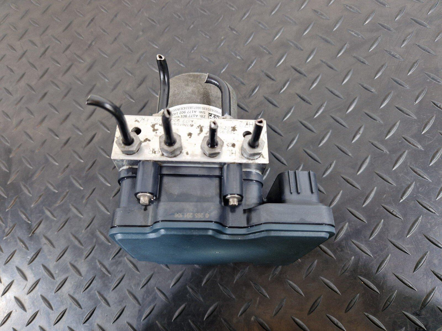 18-ON MERCEDES BENZ A CLASS W177 GENUINE OEM ABS PUMP & MODULATOR CONTROL UNIT