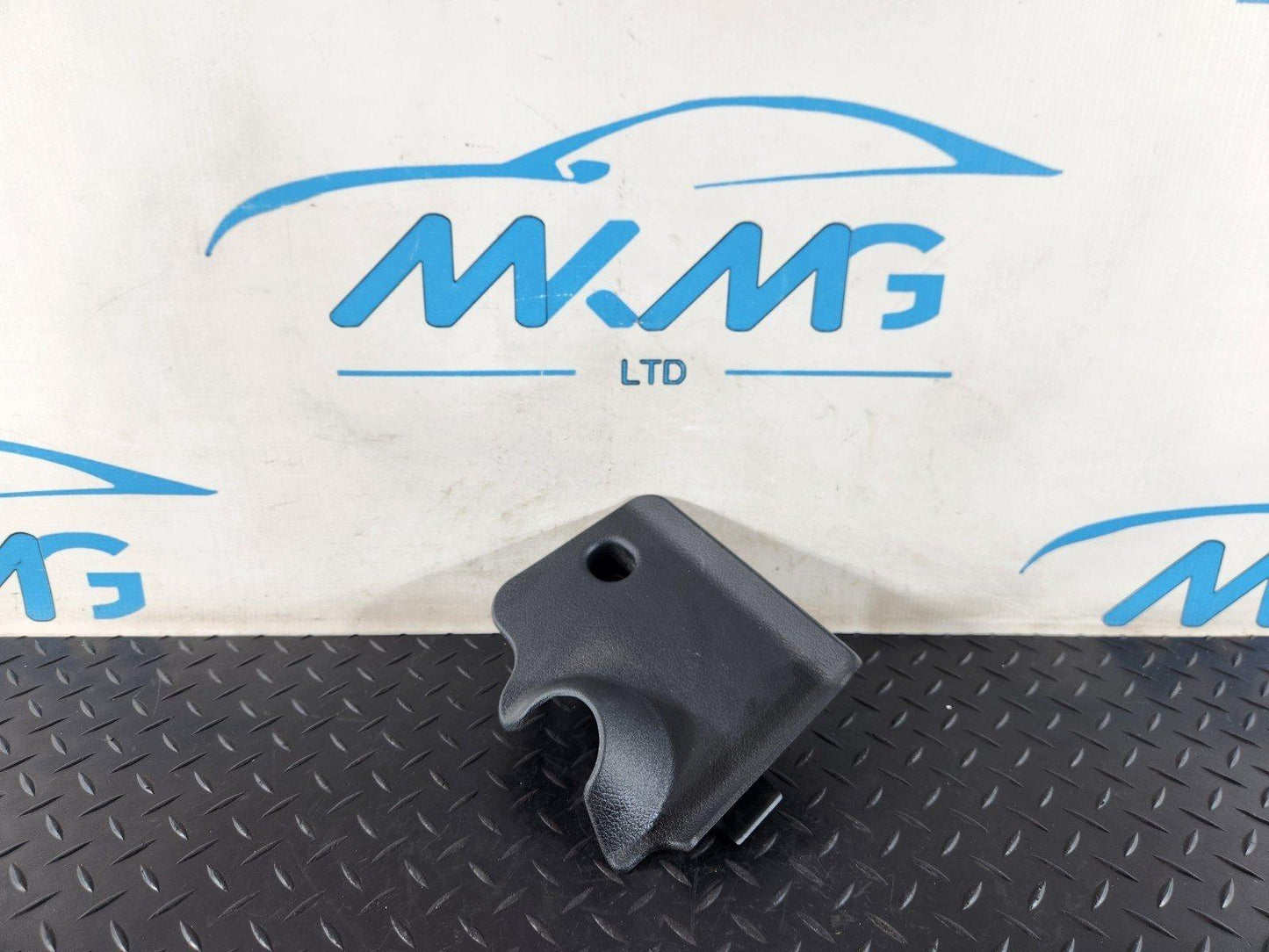 19-ON MERCEDES BENZ B CLASS W247 FOOTWELL TRIM  A1776807802