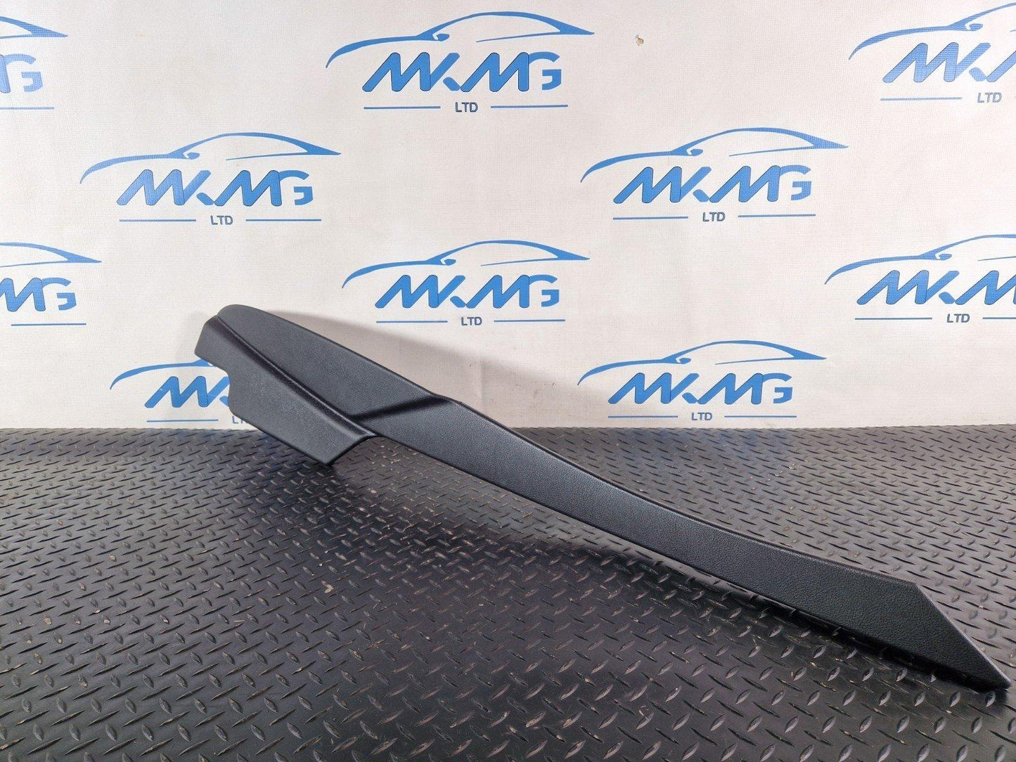 11-18 BMW 6 SERIES F13 CENTER CONSOLE RIGHT SIDE O/S TRIM PANEL 9228822 9197158