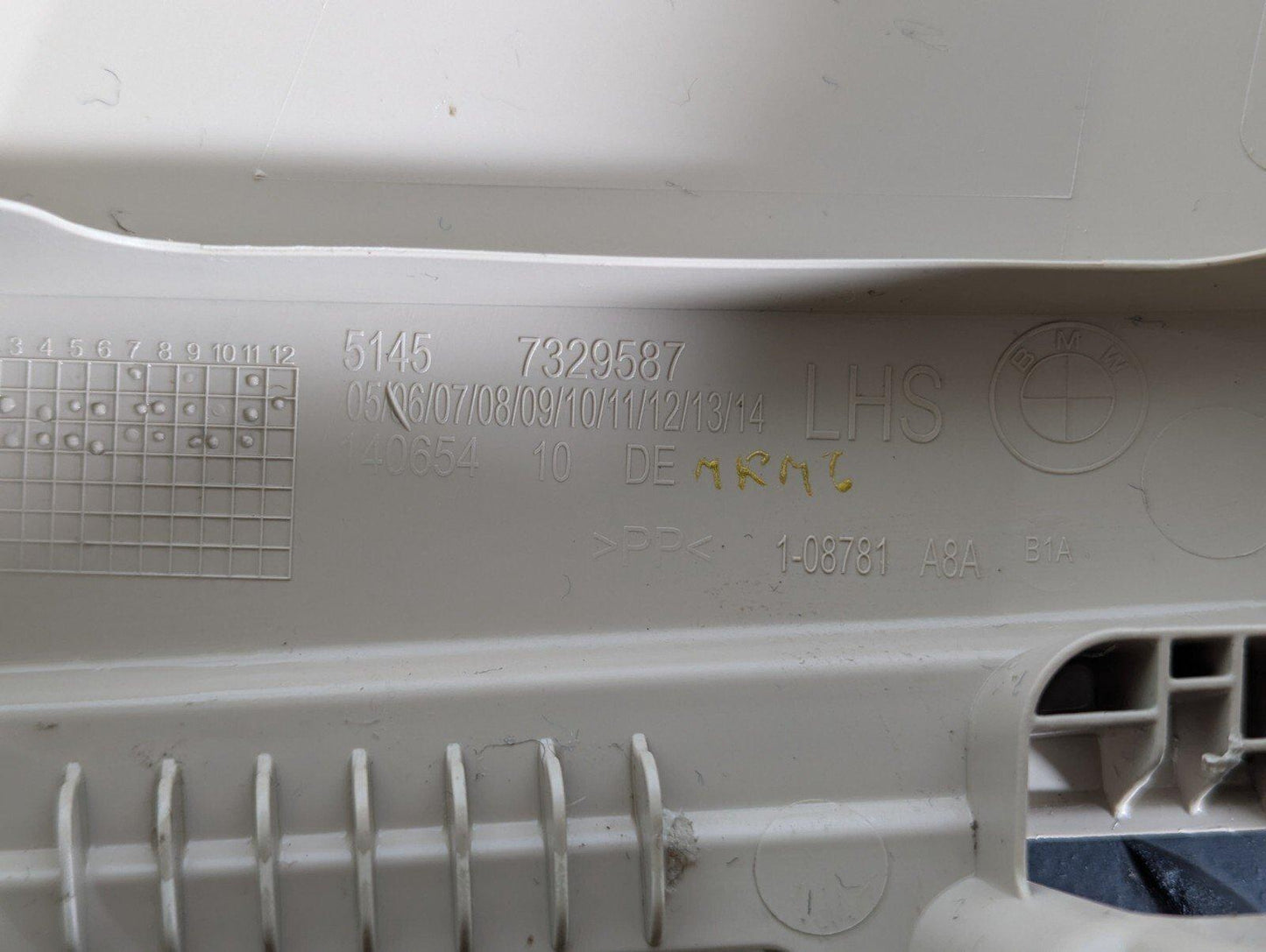 14-21 BMW 2 SERIES 218d GRAN TOURER F46 LEFT SIDE B-PILLAR TIM COVER 7329587