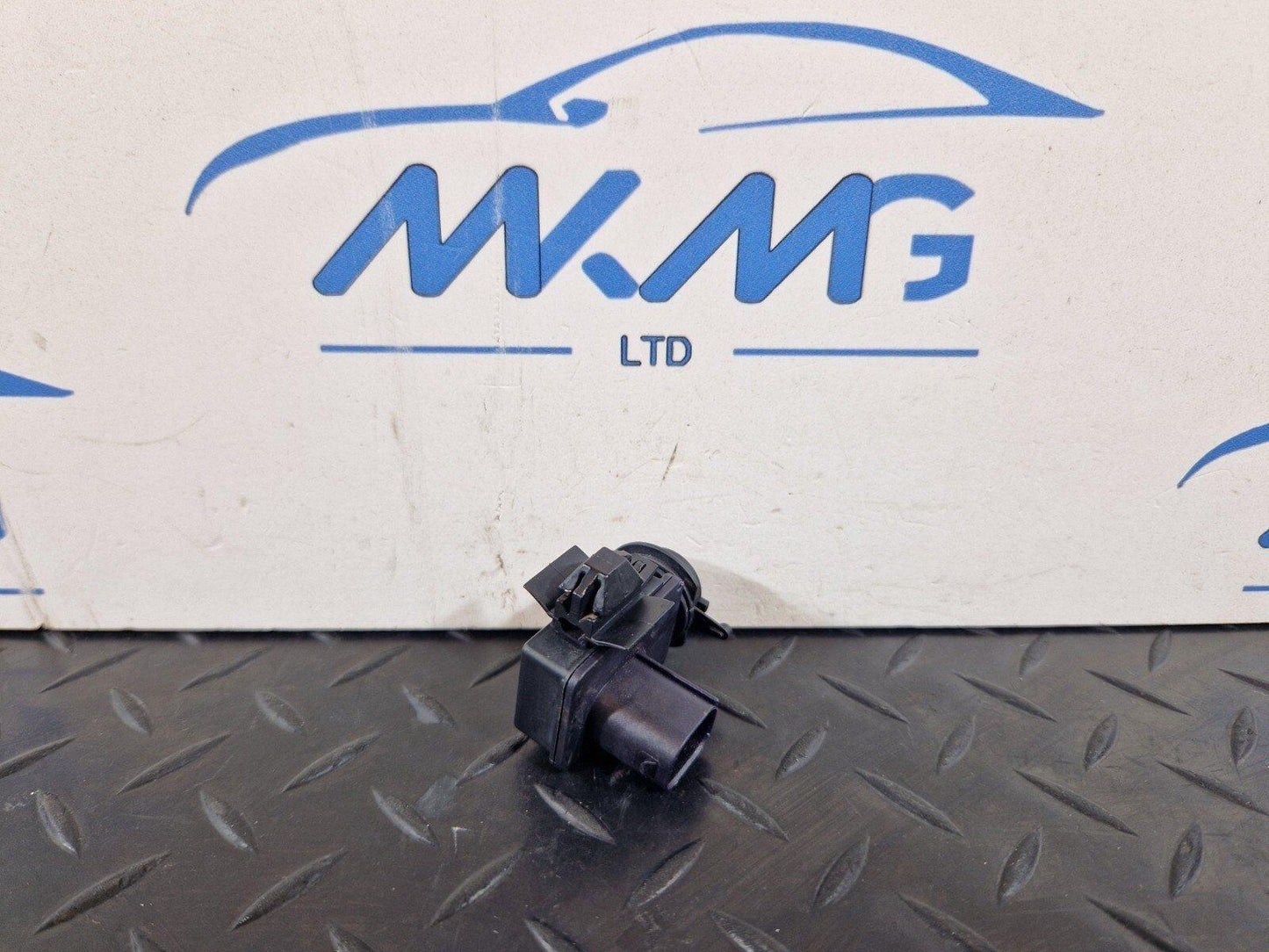 14-21 BMW 2 SERIES 218d F46 GENUINE AIR QUALITY SENSOR 6833650 74578910
