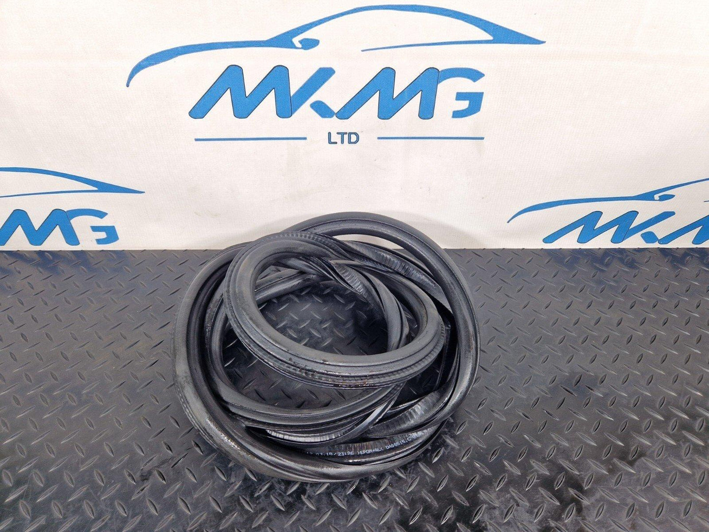 16-19 AUDI A4 B9 Rear Right or Left Door Rubber Seal 8W5833721B