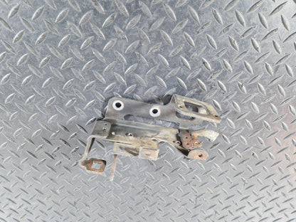 06-14 MERCEDES SPRINTER W906 ENGINE MOUNT SUPPORT CARRIER BRACKET A6512231541