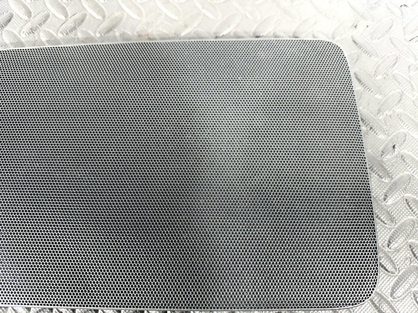 16-19 AUDI A4 B9 GENUINE  DRIVERS SIDE SHELF GRILL SPEAKER COVER TRIM 8W5035406