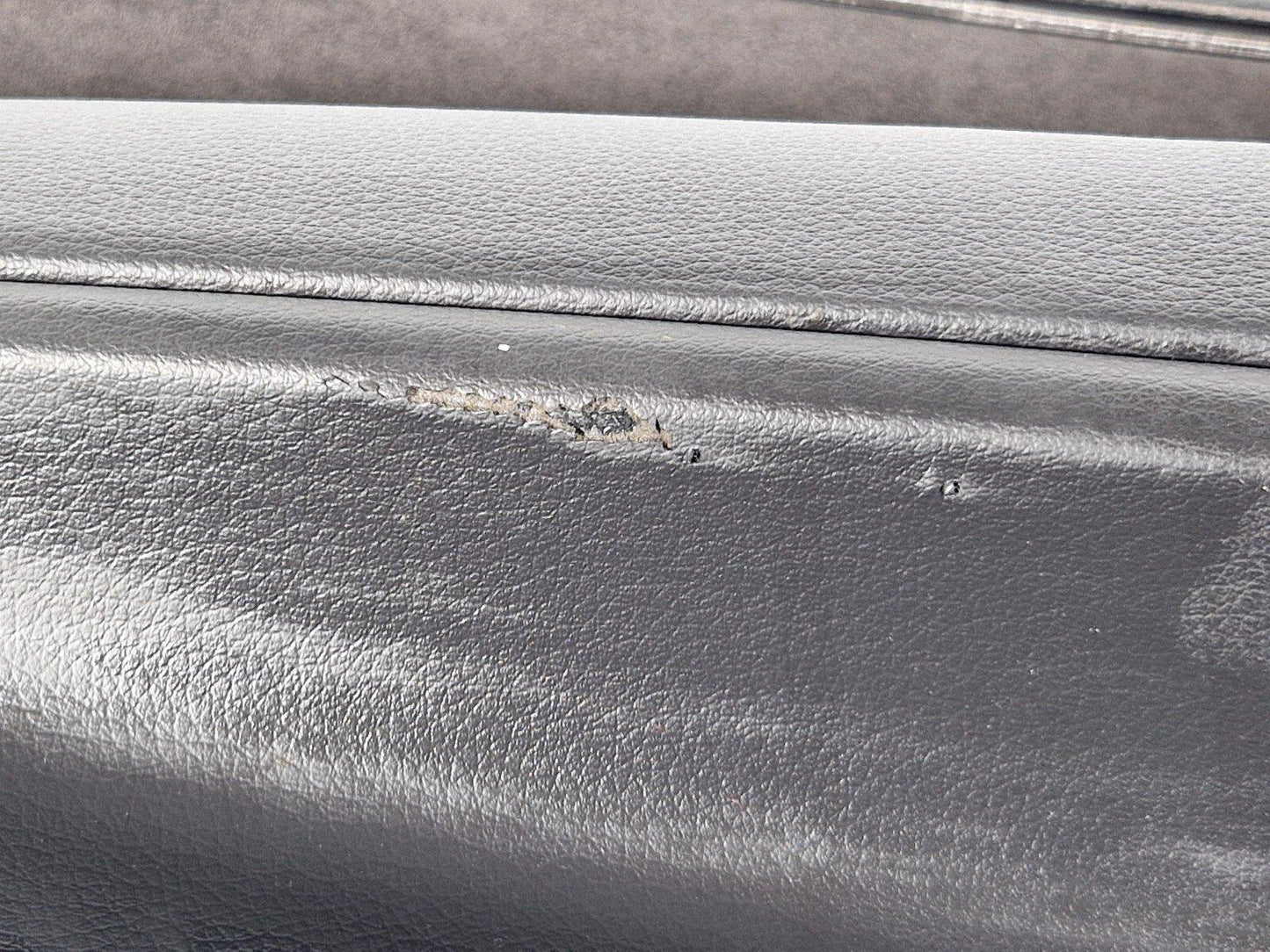 10-15 AUDI Q7 4L GENUINE OEM REAR LEFT SIDE DOOR CARD PANEL TRIM 4L0867305