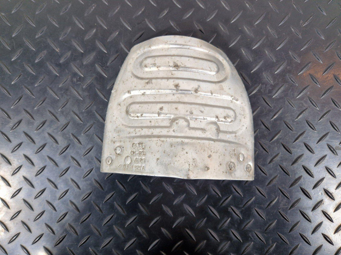 10-18 AUDI A7 4G S-LINE GENUINE DRIVESHAFT HEAT PLATE SHIELD 4H0301325A