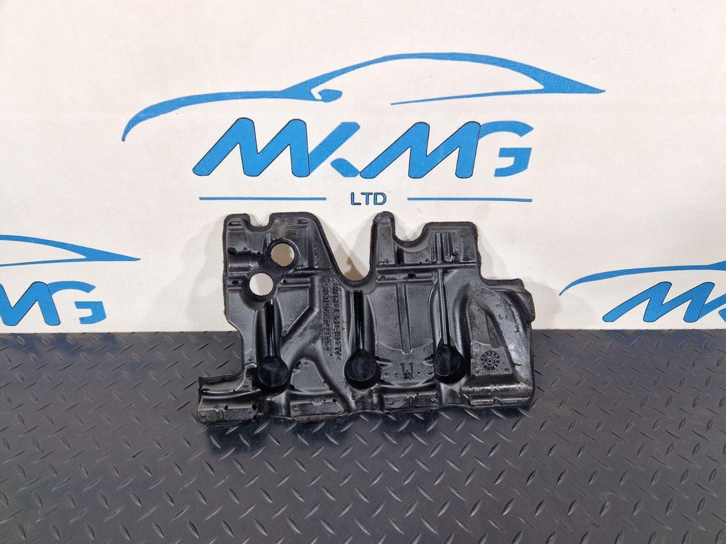 19-ON MERCEDES BENZ B CLASS W247 CRANKCASE NOISE INSULATION HEAT SHIELD  COVER