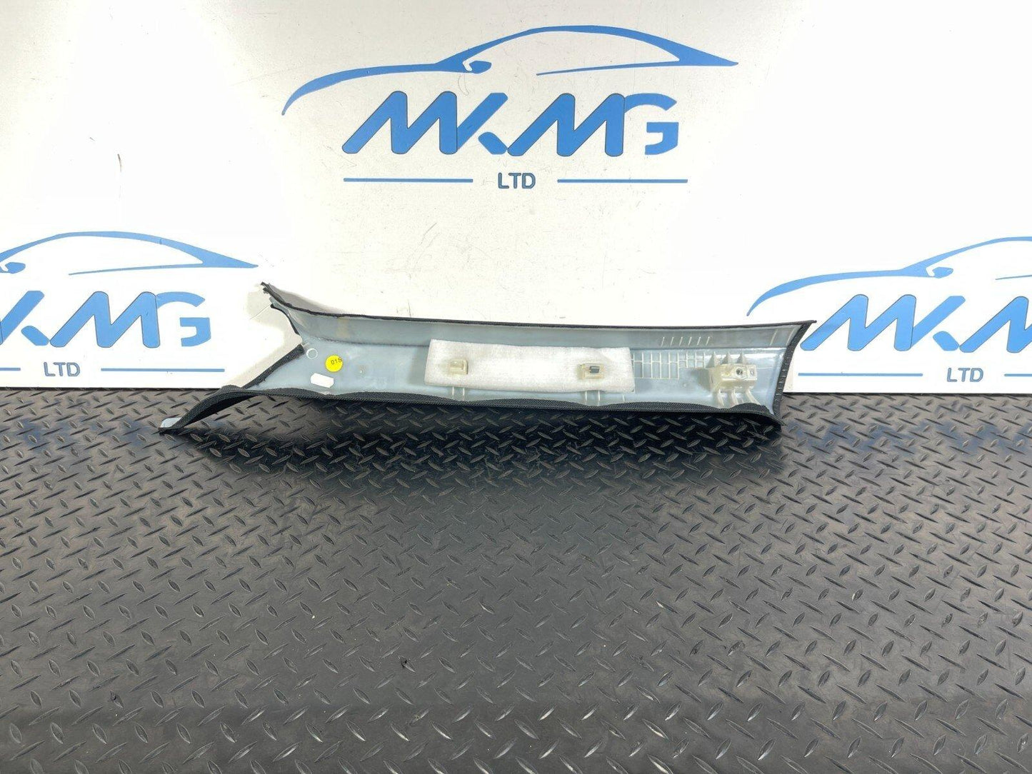 16-23 AUDI A5 F5 S-LINE FRONT RIGHT A PILLAR TRIM COVER BLACK 8W8867234F