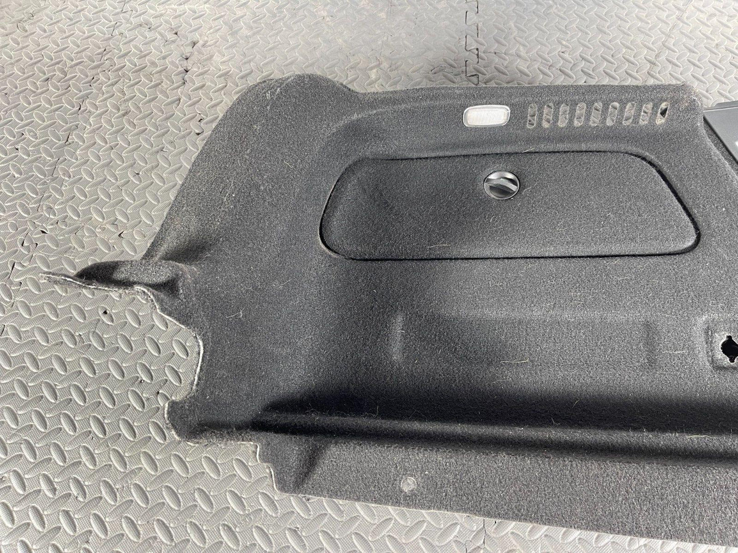 12-18 MERCEDES A-CLASS W176 GENUINE REAR LEFT N/S BOOT PANEL TRIM A1766900041
