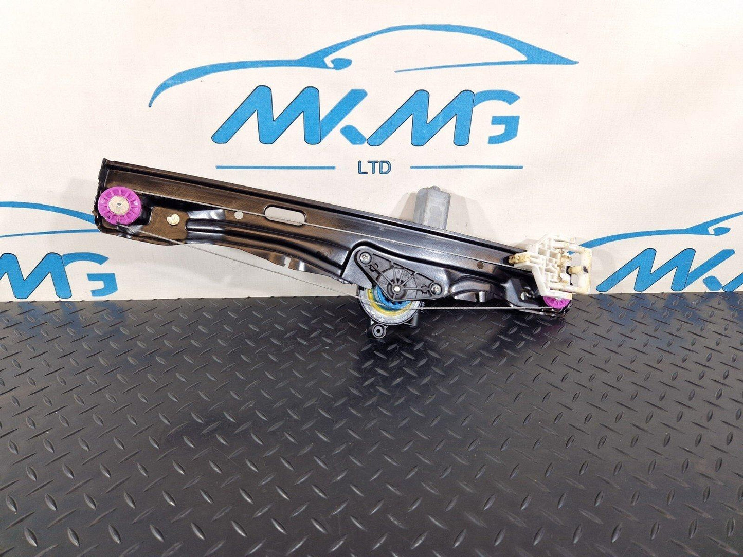 16-22 BMW X1 F48 GENUINE OEM REAR RIGHT O/S WINDOW REGULATOR & MOTOR 7349512