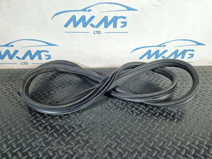 11-19 MERCEDES GLE ML W166 FRONT LEFT OR RIGHT SIDE DOOR RUBBER SEAL A1666970051