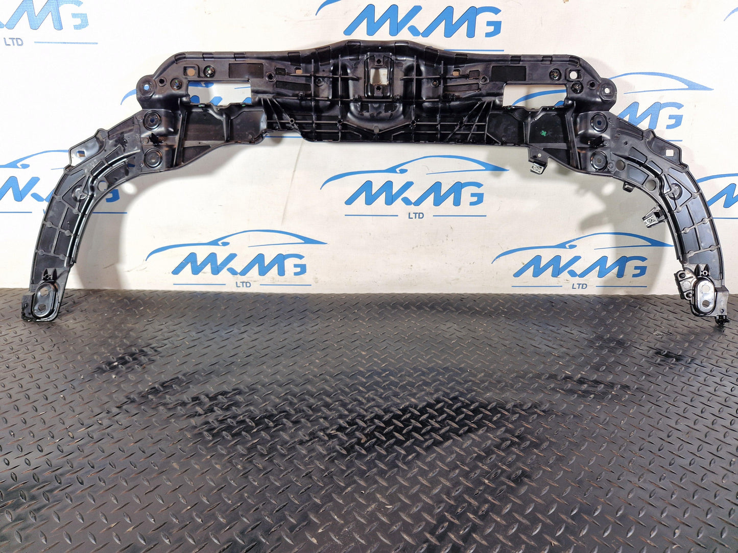 19-ON LAND ROVER EVOQUE L551 GENUINE SLAM PANEL UPPER SECTION K8D216E165AA