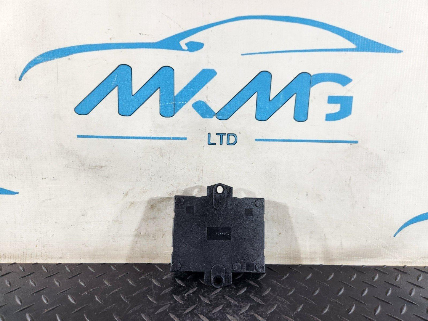 13-23 RANGE ROVER SPORT L494 TAILGATE CONTROL MODULE DK62-14B673-AD