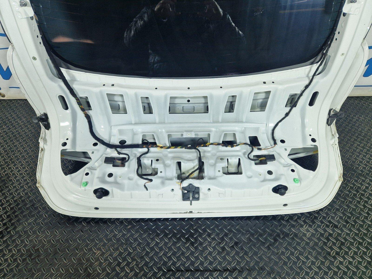 12-18 BMW 4 SERIES F36 LCI M-SPORT GENUINE TAILGATE PANEL ALPINE WHITE 300