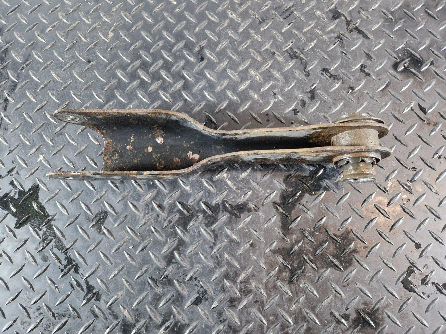 13-23 RANGE ROVER SPORT L494 O/S DRIVER SIDE RIGHT REAR CONTROL ARM CPLA5K898A