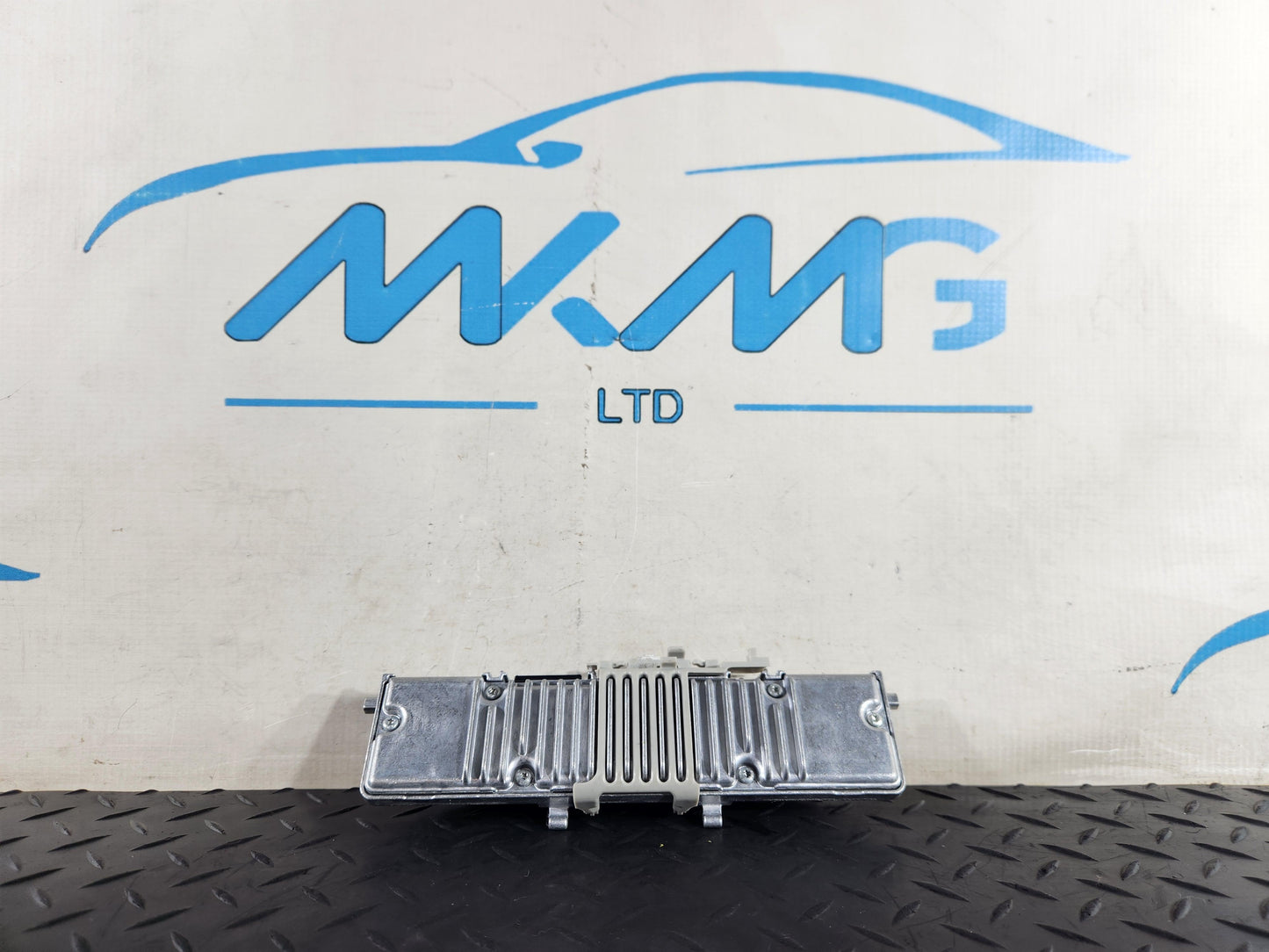 2019 - 2025 Range Rover Evoque L551 Front View Camera Lane Assist R8E214F404