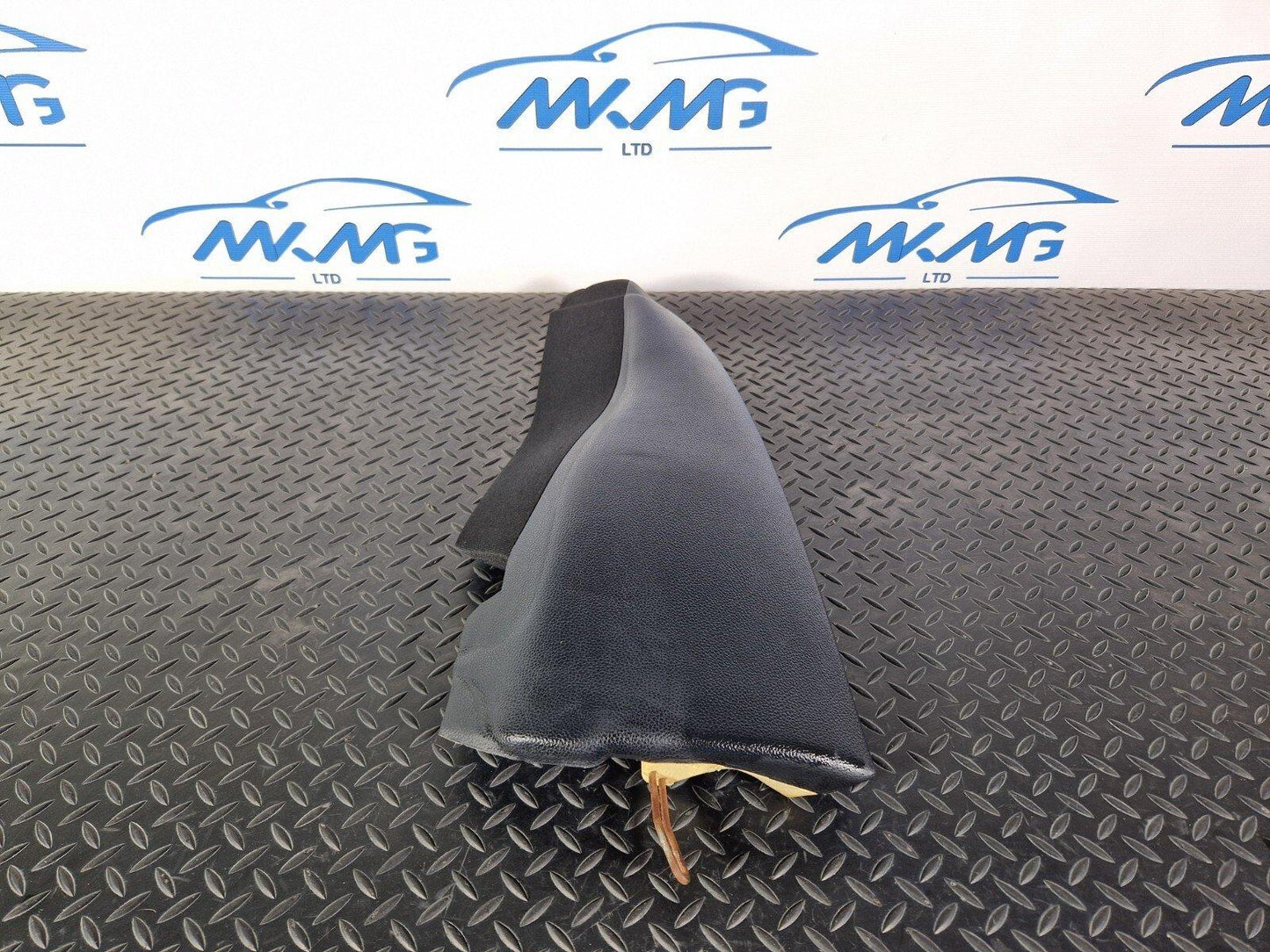 14-21 MERCEDES BENZ C220d W205 OEM REAR SEAT BOLSTER PANEL LEFT SIDE 5504251021