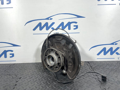 14-21 MERCEDES BENZ C300 W205 REAR LEFT PASSENGER SIDE WHEEL HUB A2055467380