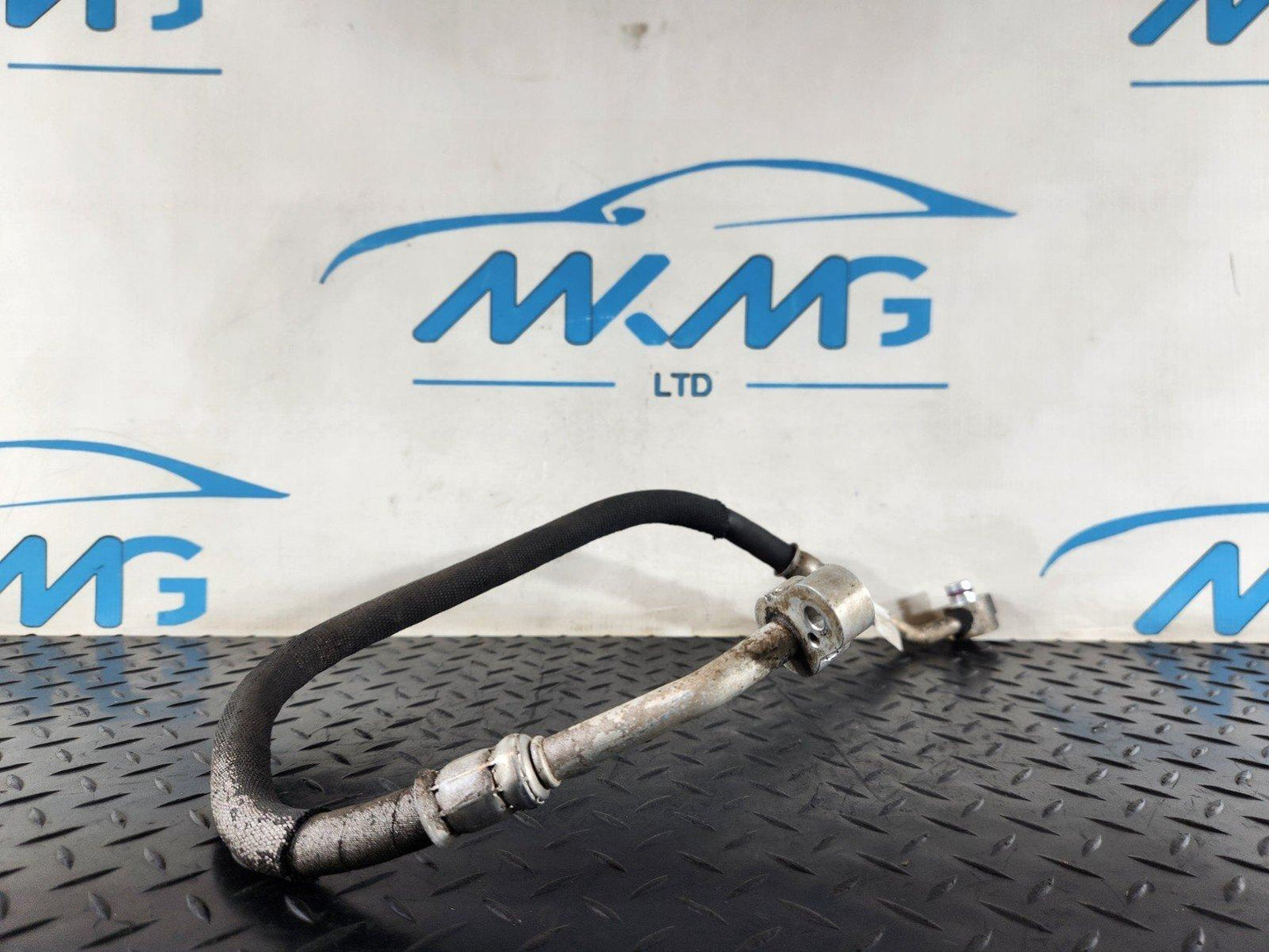 16-19 AUDI A4 B9 GENUINE AIR CONDITIONING AC PIPE HOSE 8W0816721B