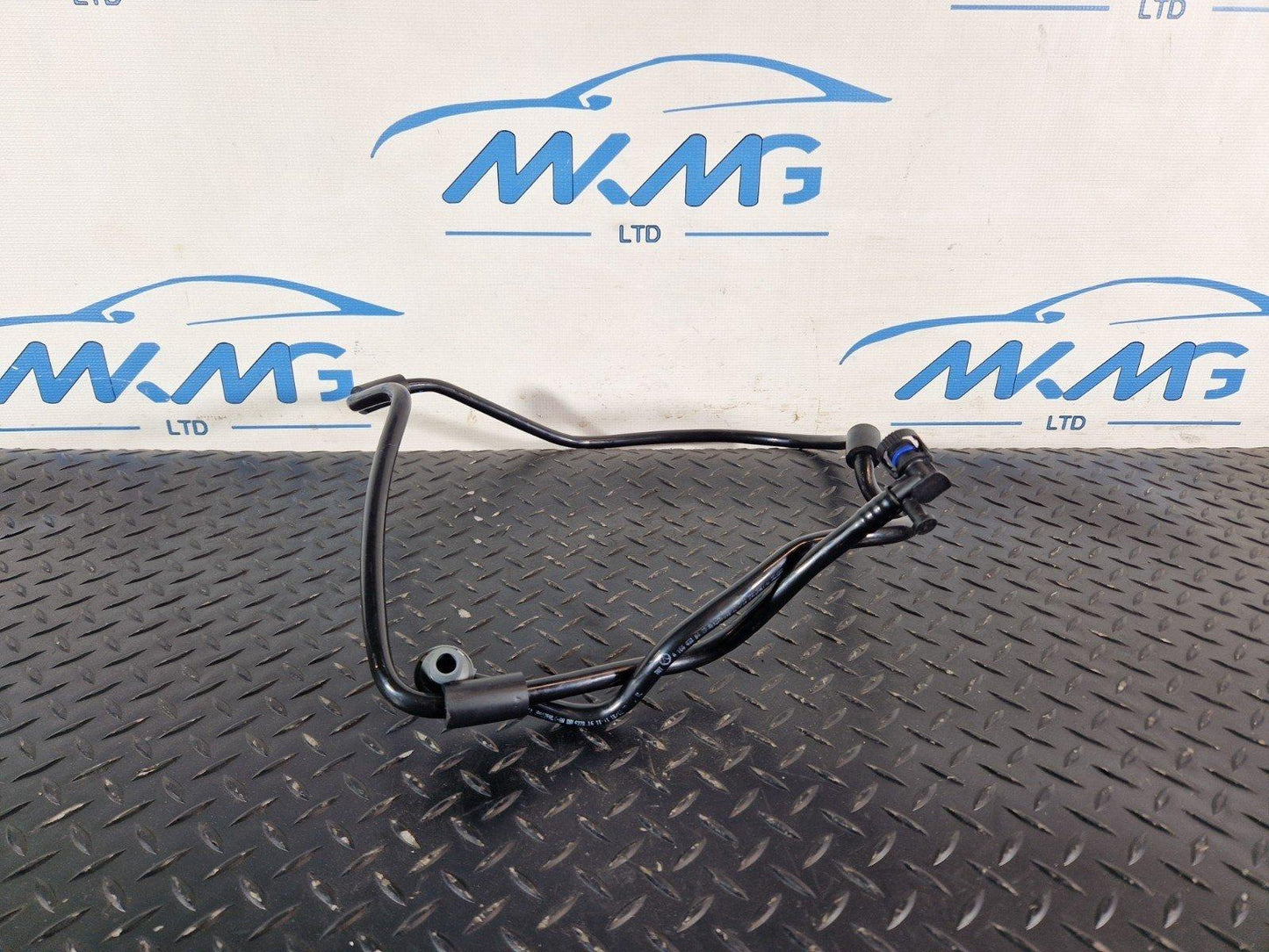 11-19 MERCEDES BENZ ML W166 GENUINE VACUUM PIPE LINE TUBE HOSE A1664300429