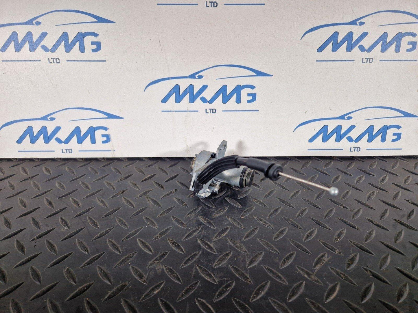 16-24 AUDI A5 F5 CONVERTIBLE TAILGATE BOOT TRUNK LOCK CYLINDER & CABLE 8W7827531