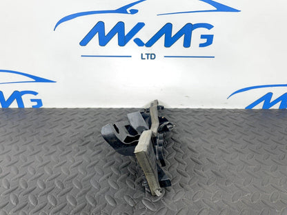14-21 MERCEDES BENZ C300 W205 GENUINE LEFT SIDE CARRIER COPPING A2058310598