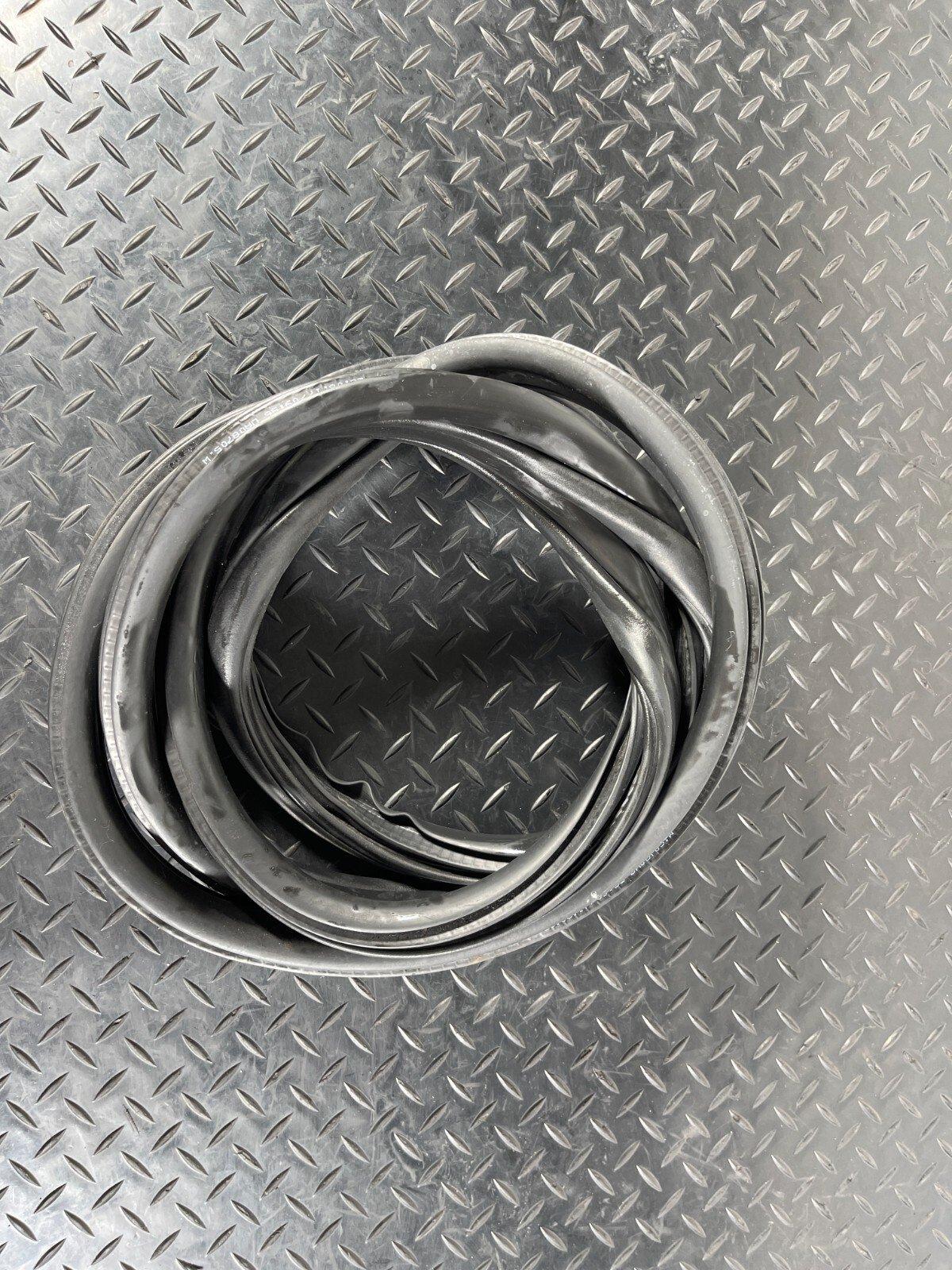 16-22 BMW X1 F48 GASKET SEAL RUBBER REAR DOOR DRIVER SIDE 7349665