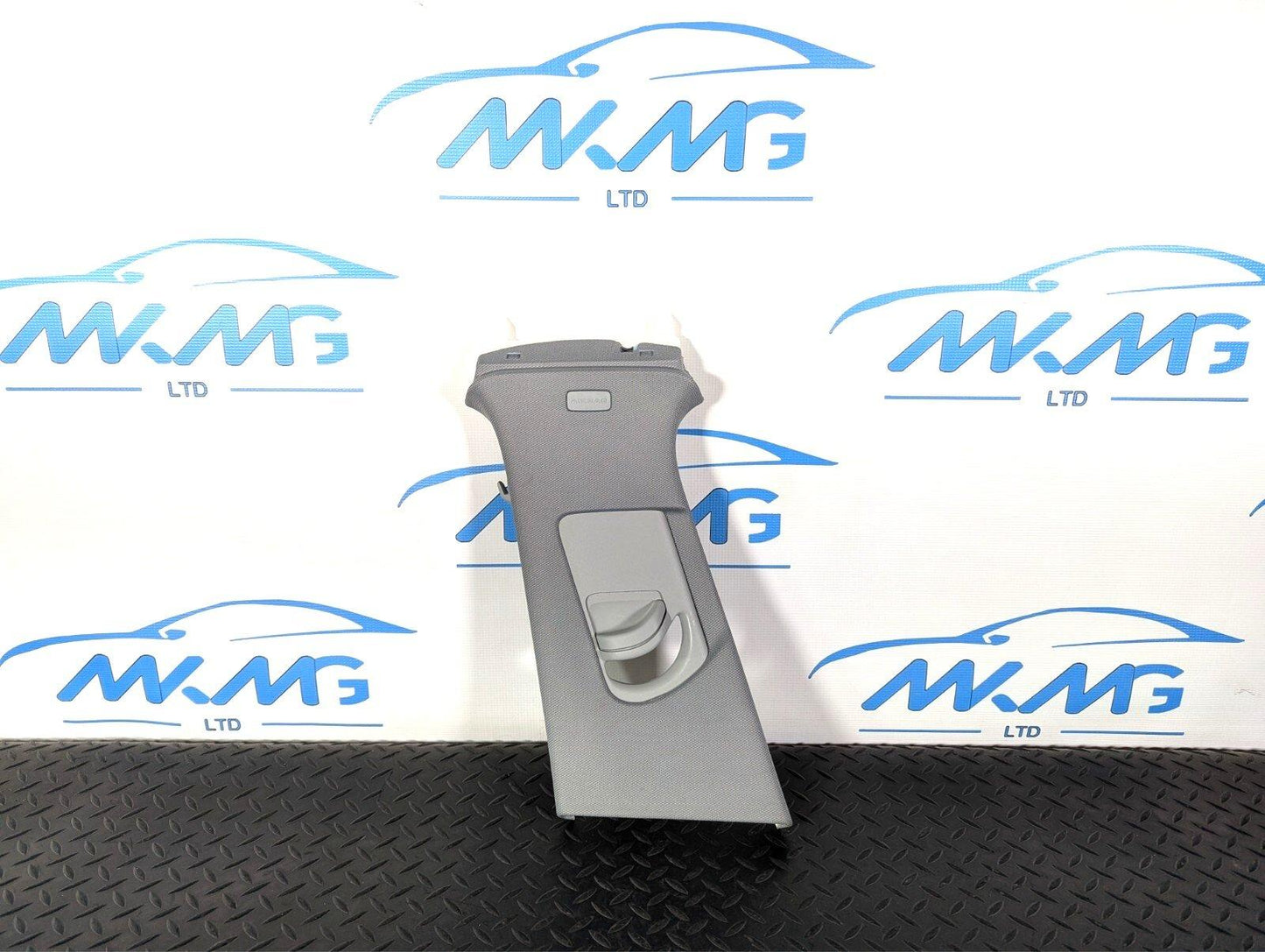 16-19 AUDI A4 B9 OEM LEFT PASSENGER SIDE B-PILLAR TRIM COVER 8W0867243E